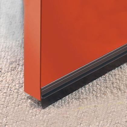 Obrazek z Listwa do drzwi - czarna