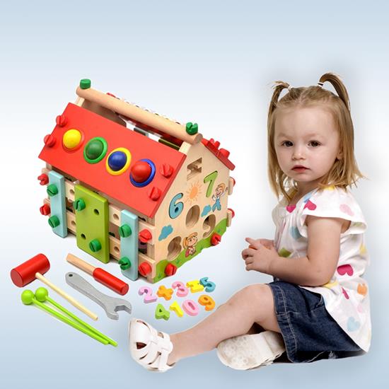 Obrazek z Drewniany domek dla dzieci - Edukacyjny