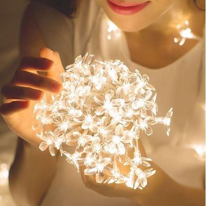 Obrazek z Łańcuch świetlny LED - kwiat czereśni