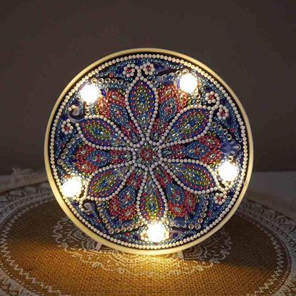 Obrazek z Diamentowe malowanie - lampa LED mandala - niebiesko- fioletowa