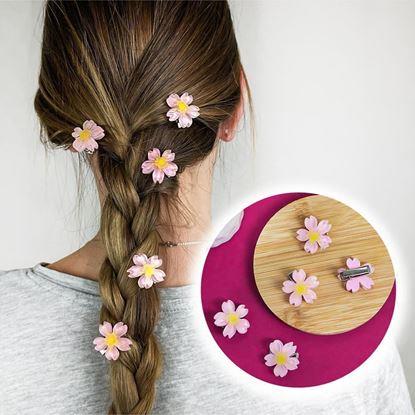 Obraz Spinki do włosów - wiśniowy kwiat