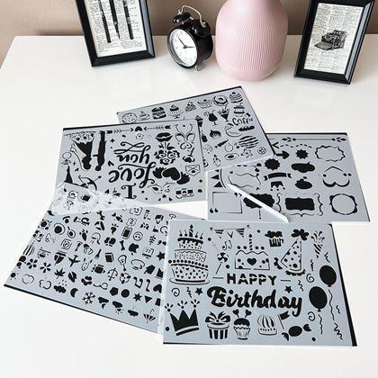 Obrazek z 5 szt. szablonów do wyskrobywania A4 + 2 długopisy