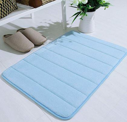 Obrazek z Antypoślizgowy dywanik łazienkowy 40 x 60 cm - niebieska
