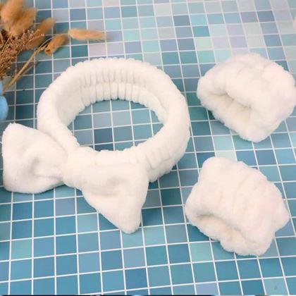 Obrazek z Zestaw bransoletek i opaski do mycia twarzy