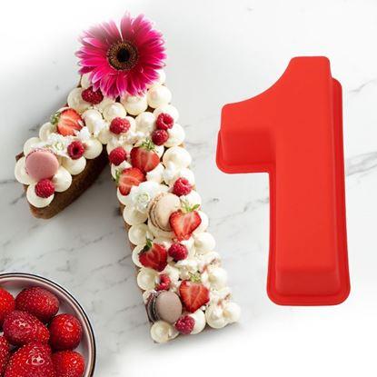 Obraz Silikonowa forma do pieczenia w kształcie cyfry