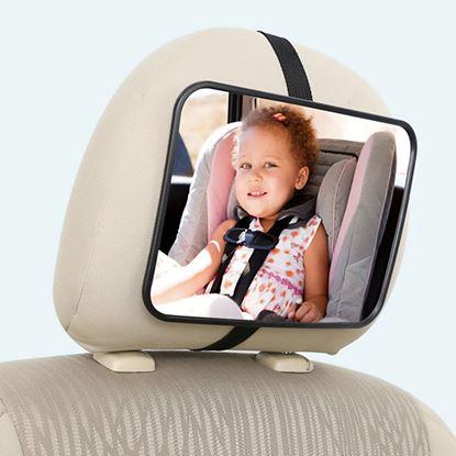 Obraz Lusterko samochodowe do kontroli dziecka