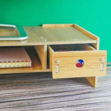 Obrazek z Organizer pod monitor