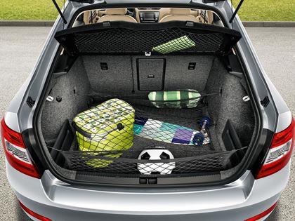 Obrazek z Uniwersalna siatka zabezpieczająca do bagażnika samochodowego – organizer