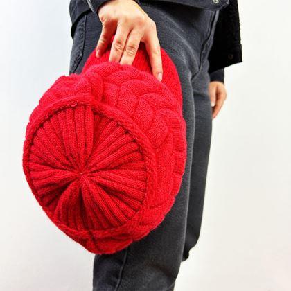 Obrazek z Beret dziany - czerwony