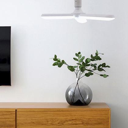 Obrazek z Regulowana lampa sufitowa