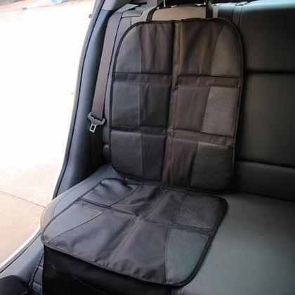 Obrazek z Ochrona siedzenia pod fotelik samochodowy
