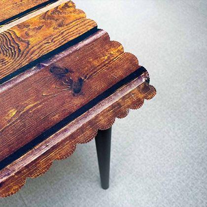 Obrazek z Dekoracyjny obrus z motywem drewna 61 x 61 cm