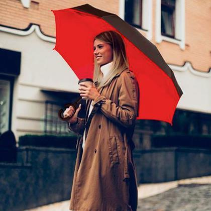 Obrazek z Odwrócony parasol  -  czerwony