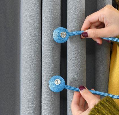 Obrazek z Magnetyczna klamra do zasłon  -  jasno niebieska