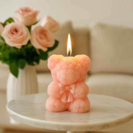 Obrazek z Świeca podarunkowa miś z róż - różowy