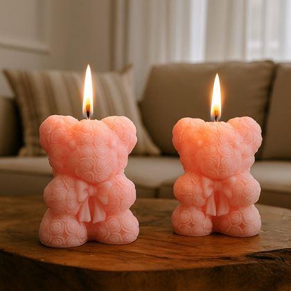 Obrazek z Świeca podarunkowa miś z róż - różowy