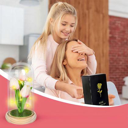 Obrazek z Świecące tulipany w szklanej kopule
