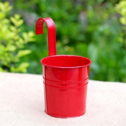 Obrazek z Wisząca doniczka na balkon -  czerwona