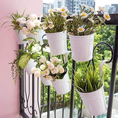 Obraz Wisząca doniczka na balkon