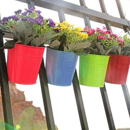 Obrazek z Wisząca doniczka na balkon -  czerwona