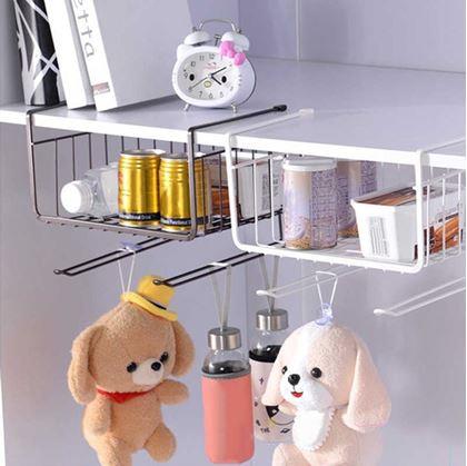 Obrazek z Wieszany metalowy koszyk z haczykami - biały