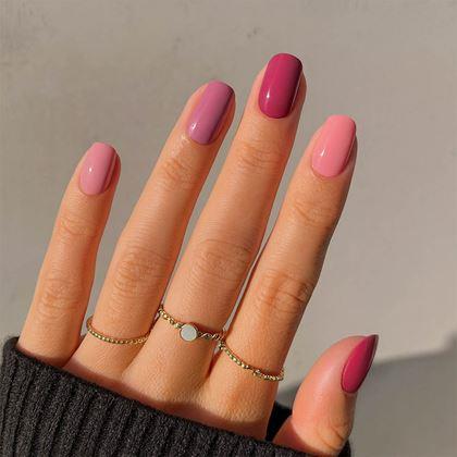 Obrazek z Naklejki samoprzylepne na paznokcie  - ciemnoróżowy miks