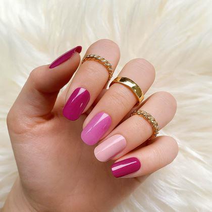 Obrazek z Naklejki samoprzylepne na paznokcie  - ciemnoróżowy miks