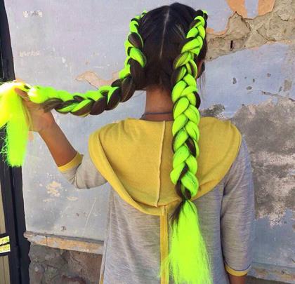 Obrazek z Przedłużenie włosów  - zielonożółty