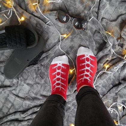 Obrazek z Wesołe skarpetki trampki  -  czerwone