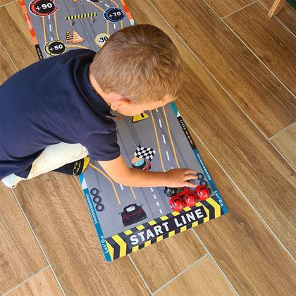 Obrazek z Mata do zabawy - samochody wyścigowe