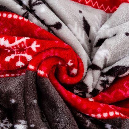 Obrazek z Świąteczny koc z mikrofibry leśne królestwo 150 x 200 cm