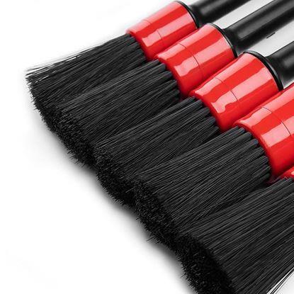 Obraz Zestaw 5 szt. pędzli do czyszczenia wnętrza samochodu