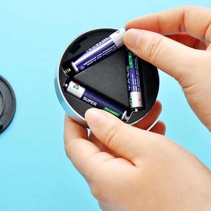 Obrazek z Samoprzylepna lampka 3 LED srebrna