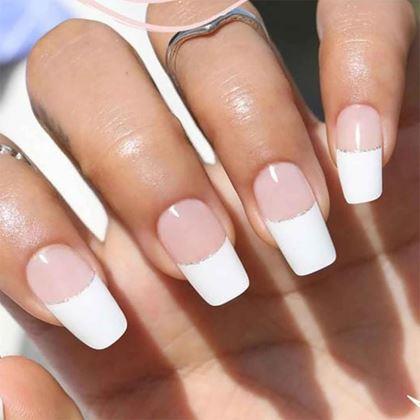 Obrazek z Eleganckie naklejki na paznokcie - francuski manicure - biała