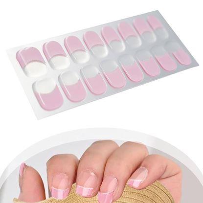 Obraz Eleganckie naklejki na paznokcie - francuski manicure