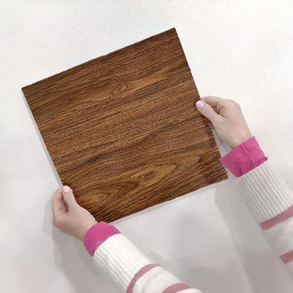 Obrazek z Samoprzylepna okładzina 30x30 cm  -  drewno