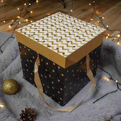 Obrazek z Pudełko prezentowe 22 cm  -  gwiazdy