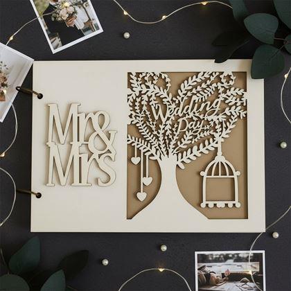 Obrazek z Drewniana księga gości weselnych