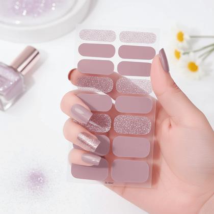 Obrazek z Naklejki samoprzylepne na paznokcie  - lila