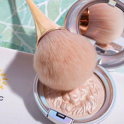 Obrazek z Pędzel do pudru  -   złoty