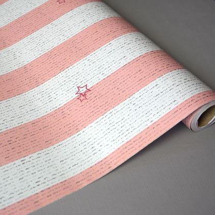 Obrazek z Tapeta dziecięca na ścianę 5 m  -  pasy z gwiazdkami