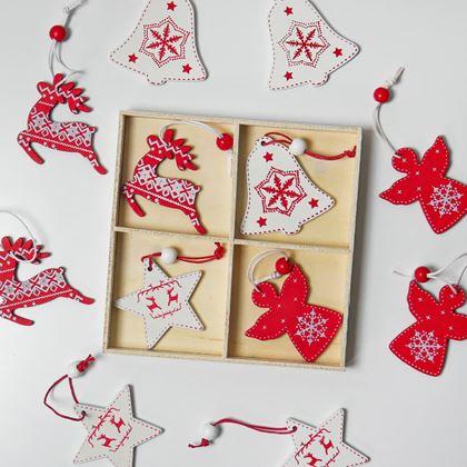 Obrazek z Zestaw drewnianych ozdób 12 szt. - świąteczny mix