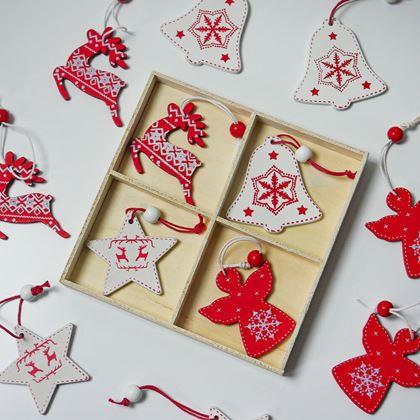 Obrazek z Zestaw drewnianych ozdób 12 szt. - świąteczny mix