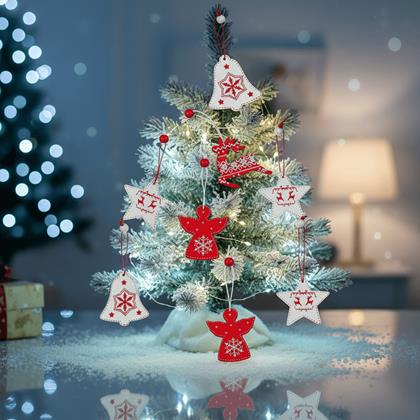 Obrazek z Zestaw drewnianych ozdób 12 szt. - świąteczny mix