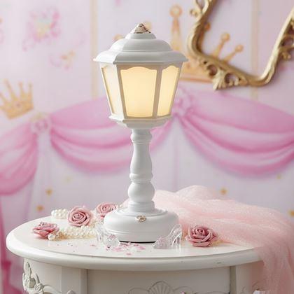 Obrazek z Lampka dla małych księżniczek