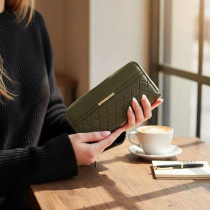 Obrazek z Damska portmonetka  -  zielona