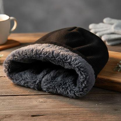 Obraz Ocieplana czapka 