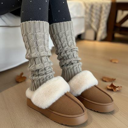 Obrazek z Ciepłe getry na nogi  -  szare