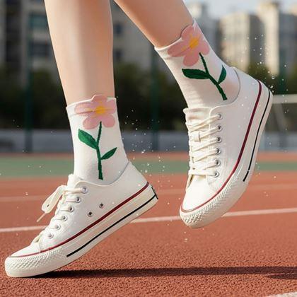 Obrazek z Skarpetki w kwiaty