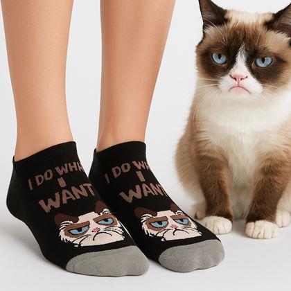 Obrazek z Wesołe skarpetki wściekły kot - czarne